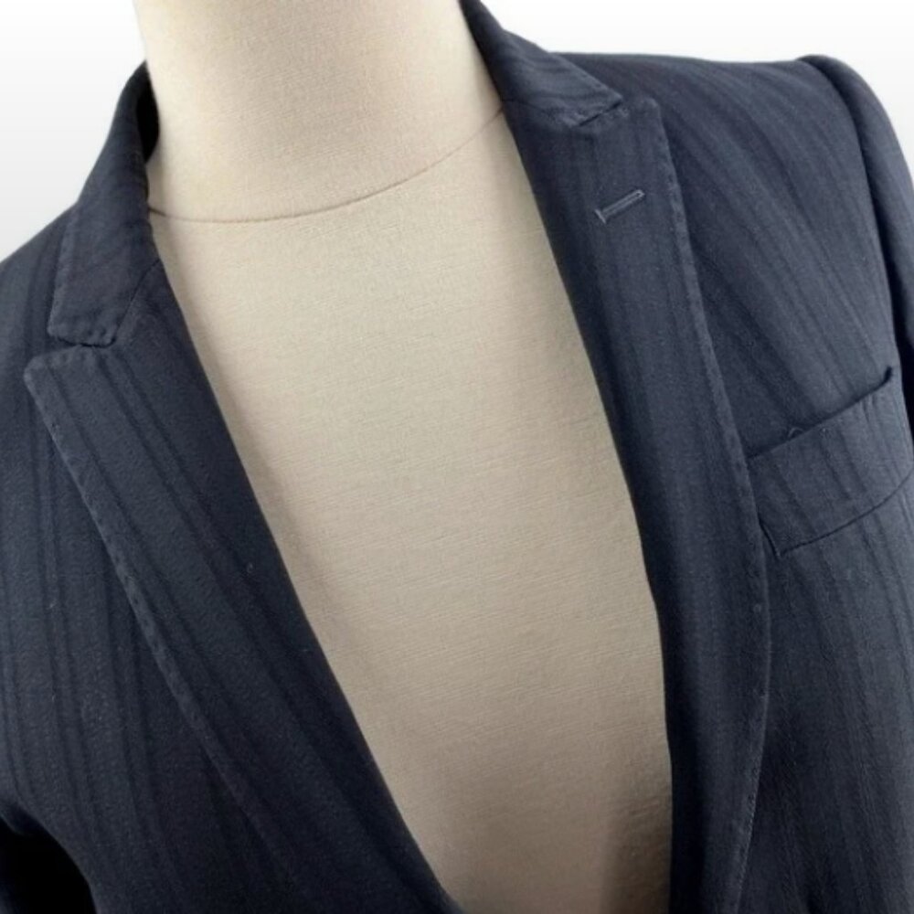 Pinstripe Blazer Italian Size 40/ US 4 Like New! Dolce & Gabbana - Picture 2 of 8